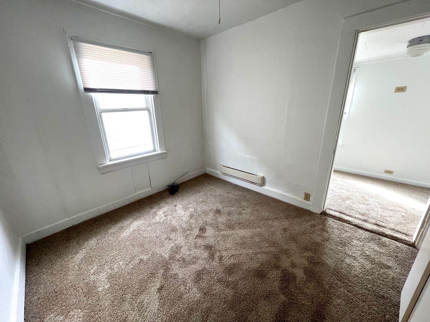 New Kensington Apartment: 1613 Fourth Avenue
