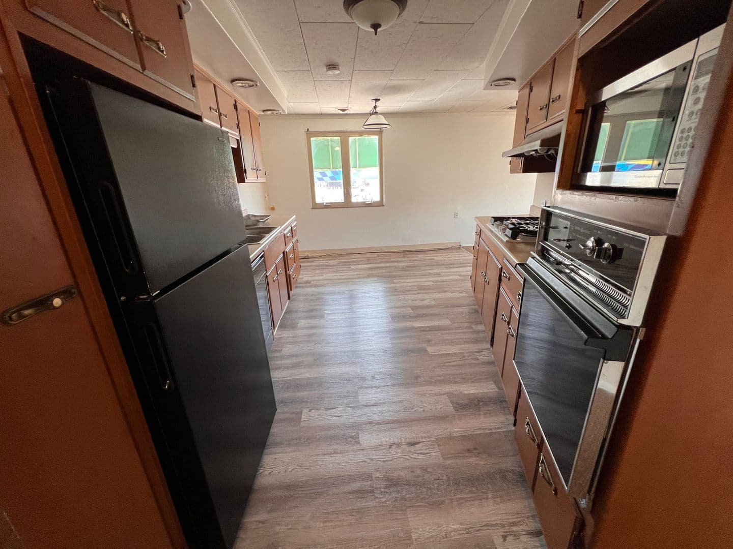 Ambridge Apartment: 810 Merchant Street
