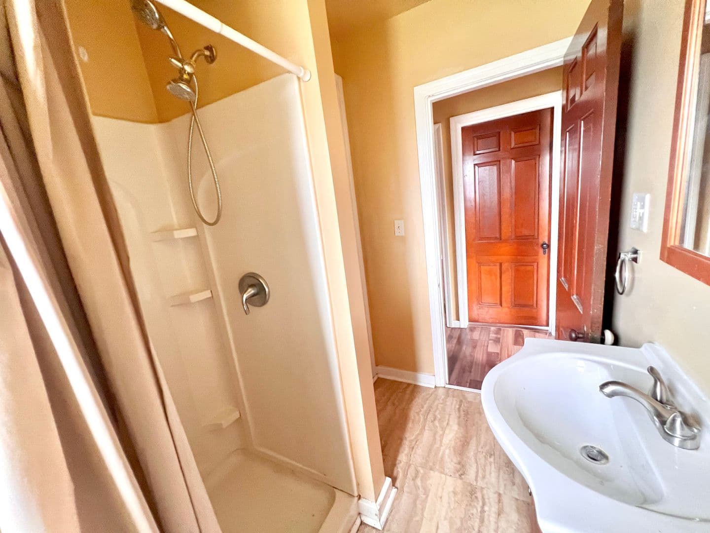 Beaver Falls House: 3609 College Avenue, Rear