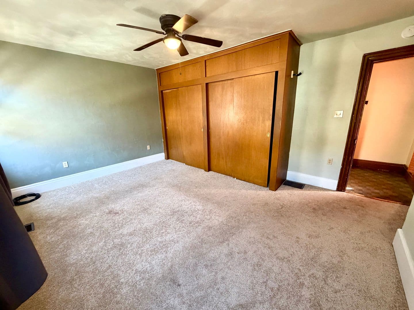 Pittsburgh Apartment: 114 Sedgwick Street