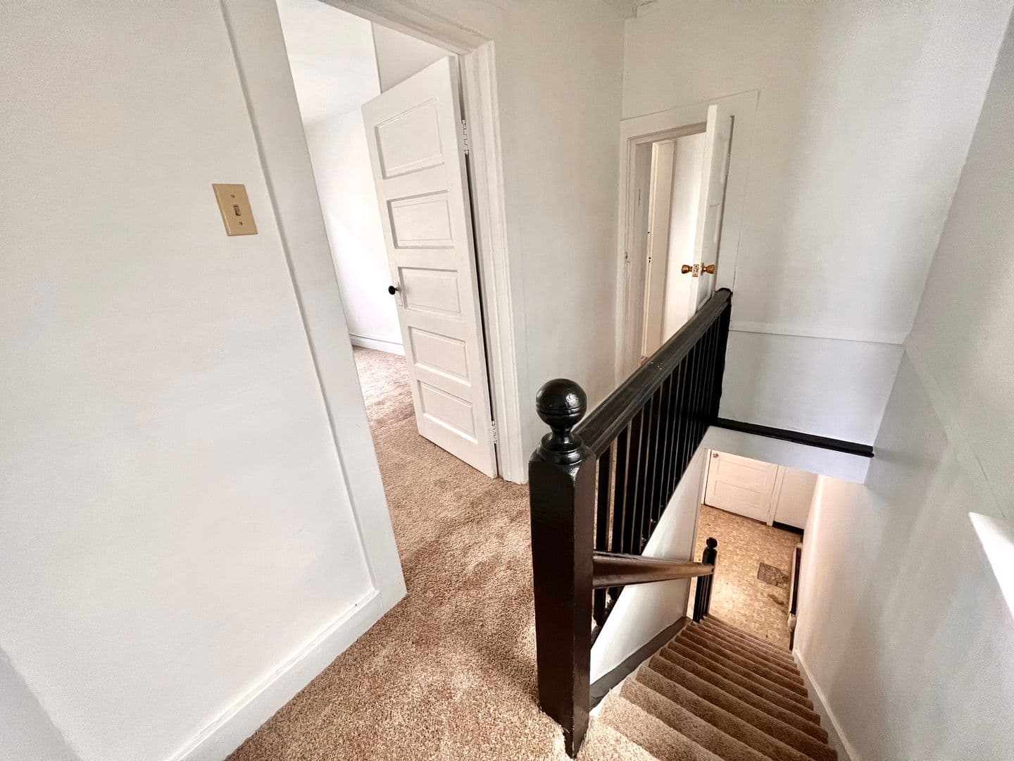 New Kensington Apartment: 1613 Fourth Avenue