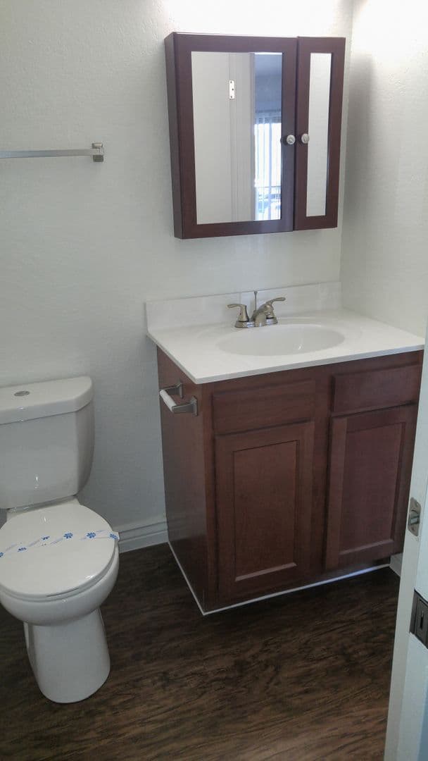 Scottsdale Apartment: 8521 E. McDowell Rd