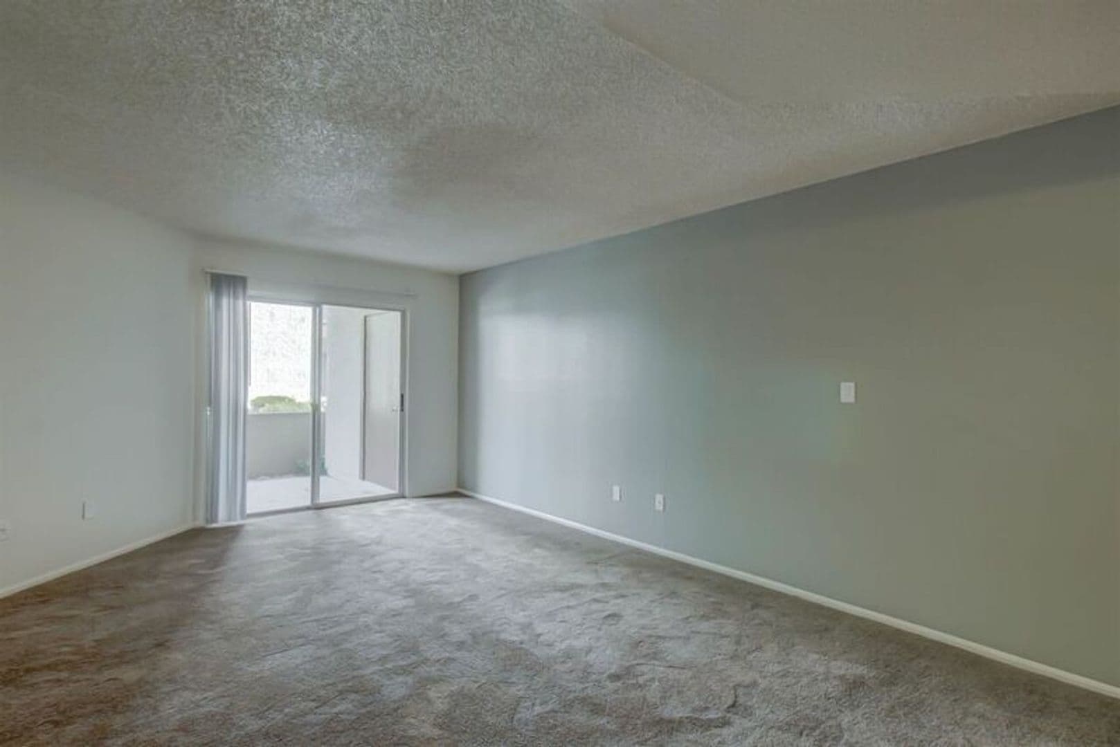 Scottsdale Apartment: 8521 E. McDowell Rd