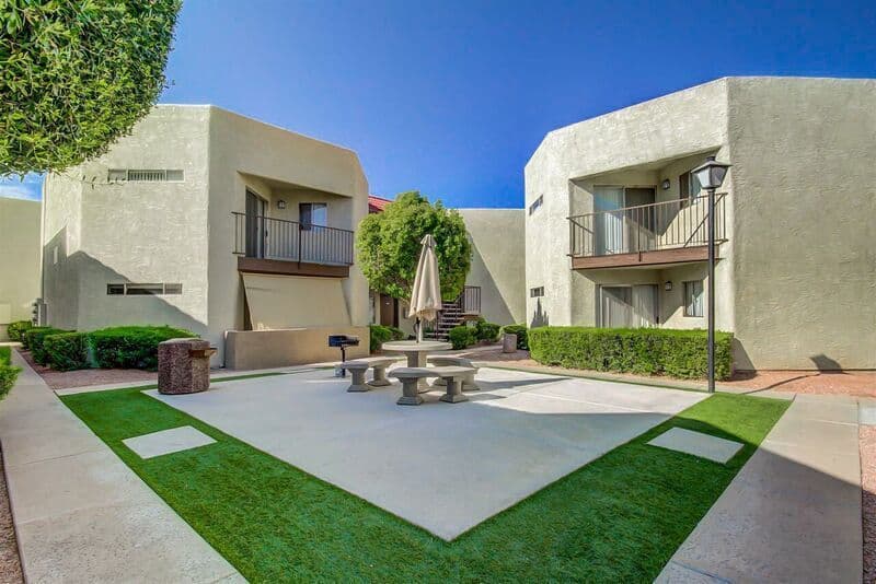 Scottsdale Apartment: 8521 E. McDowell Rd