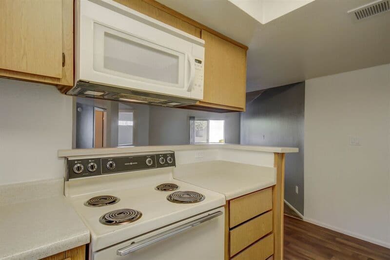 Scottsdale Apartment: 8521 E. McDowell Rd