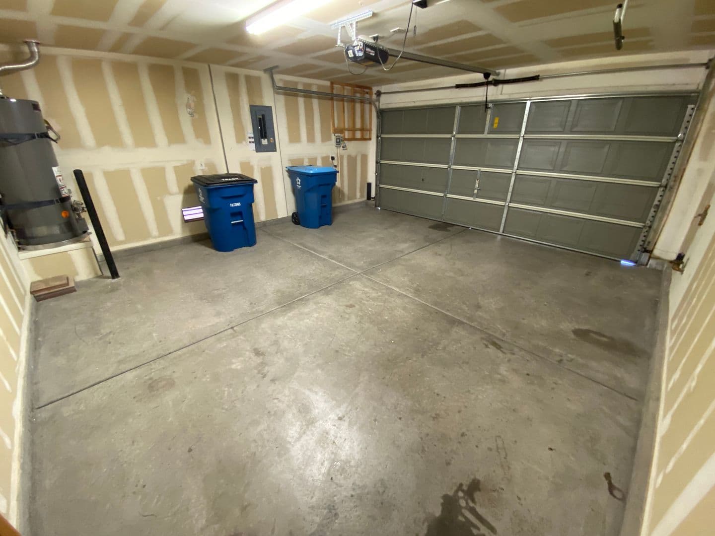 Las Vegas House: 757 La Tosca St.