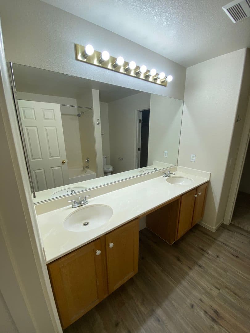 Las Vegas House: 10185 Birch Bluff Ln.