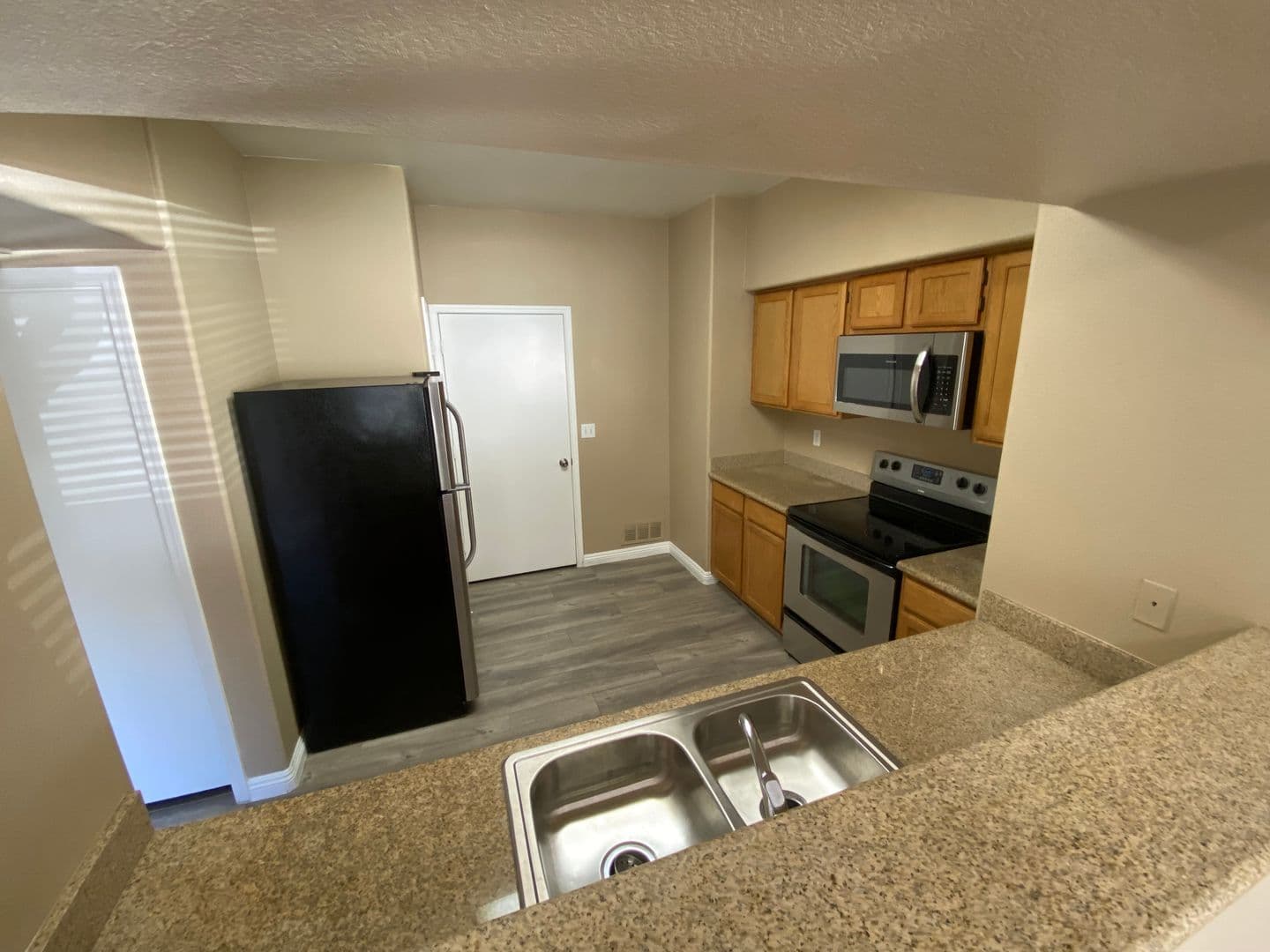 Las Vegas Apartment: 7255 W. Sunset Rd. #1145 BLDG 20