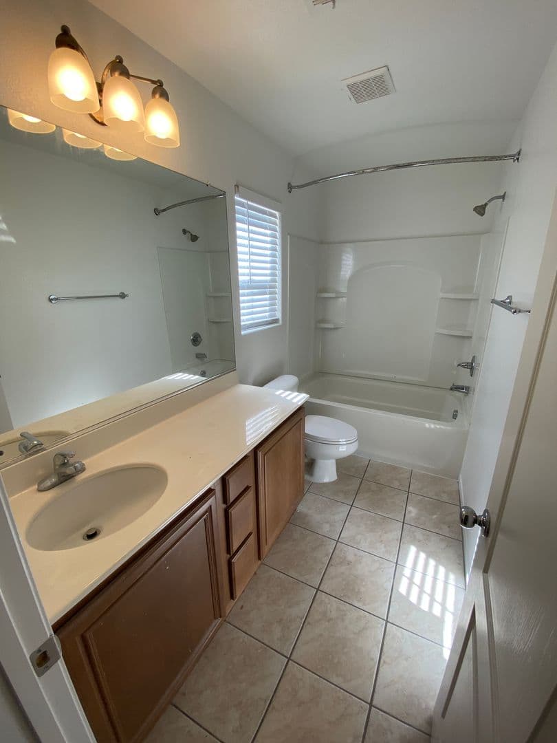 Las Vegas House: 9317 Fort Bayard Ave
