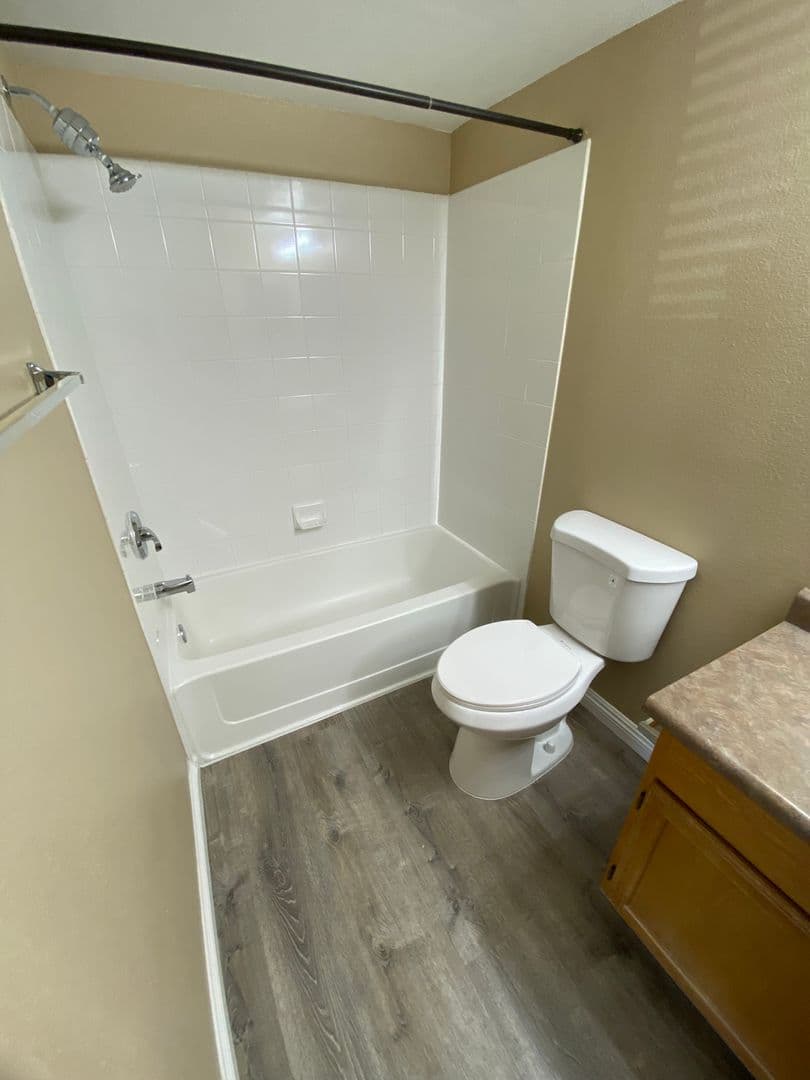 Las Vegas Apartment: 7255 W. Sunset Rd. #1145 BLDG 20