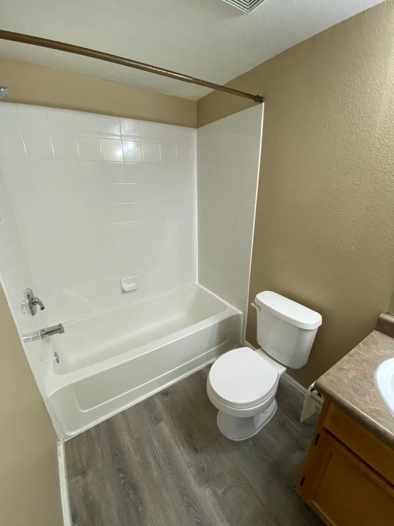 Las Vegas Apartment: 7255 W. Sunset Rd. #1145 BLDG 20