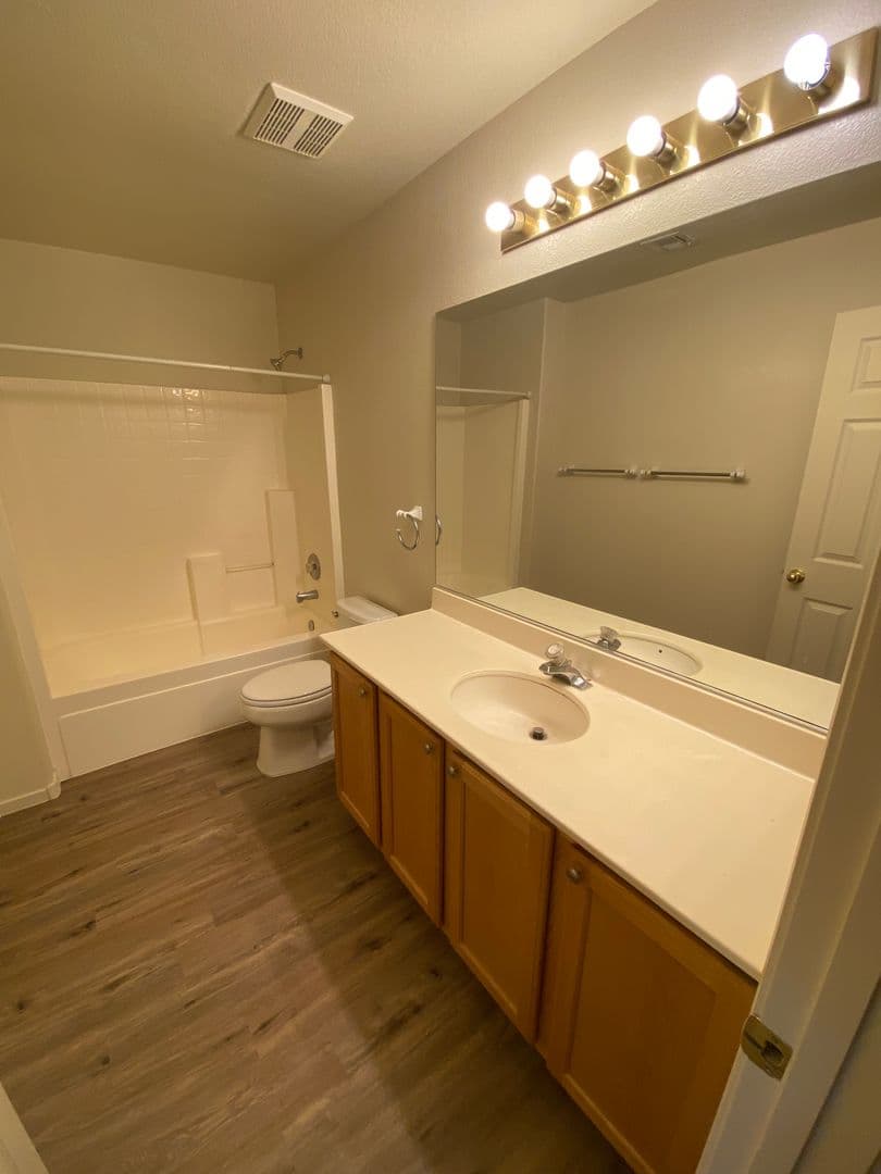 Las Vegas House: 10185 Birch Bluff Ln.