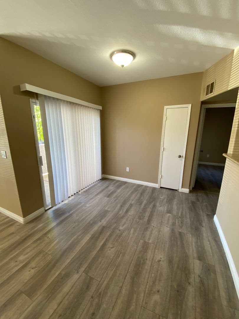 Las Vegas Apartment: 7255 W. Sunset Rd. #1145 BLDG 20
