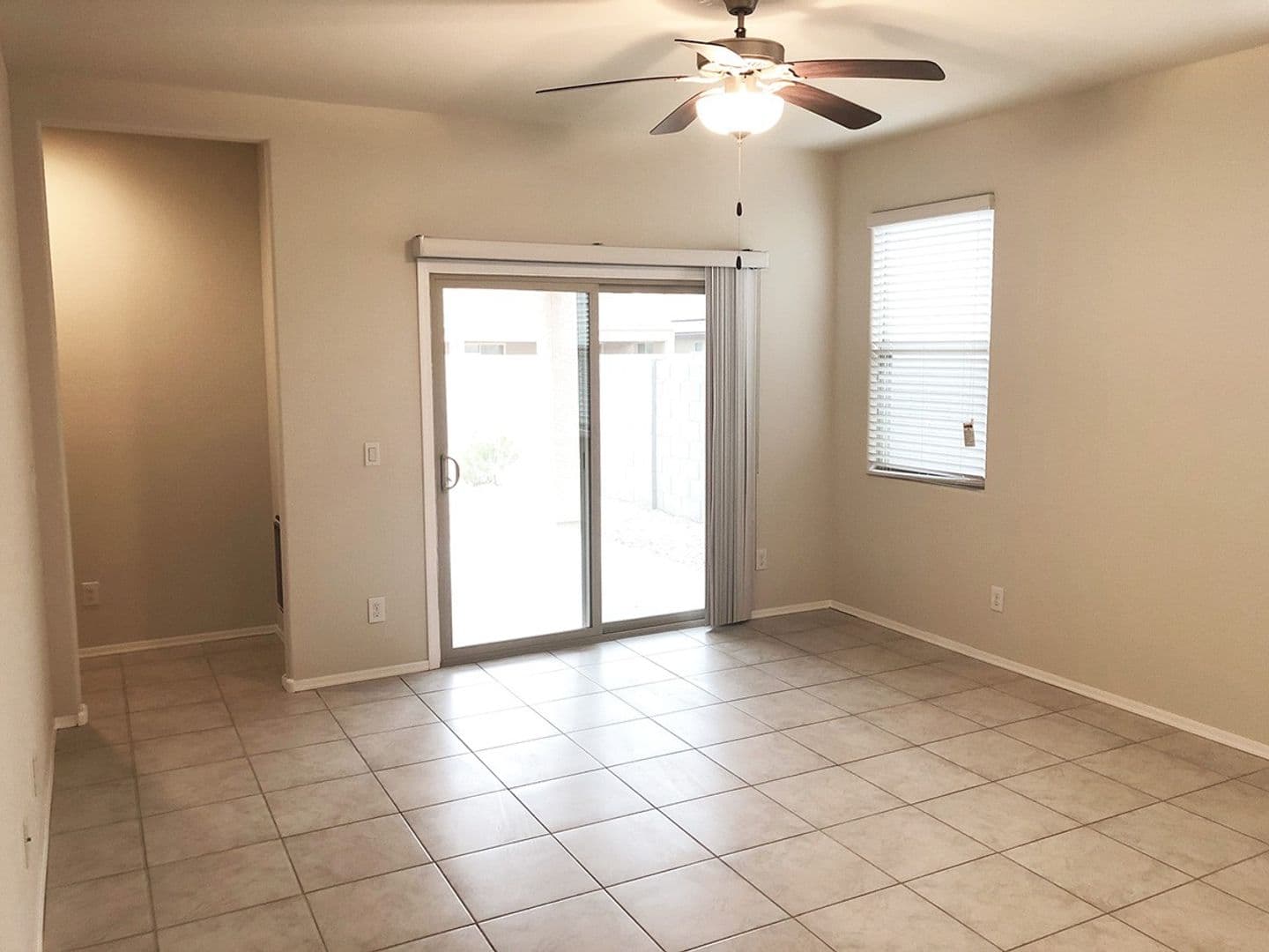 MARICOPA House: 17224 N. BALA DR