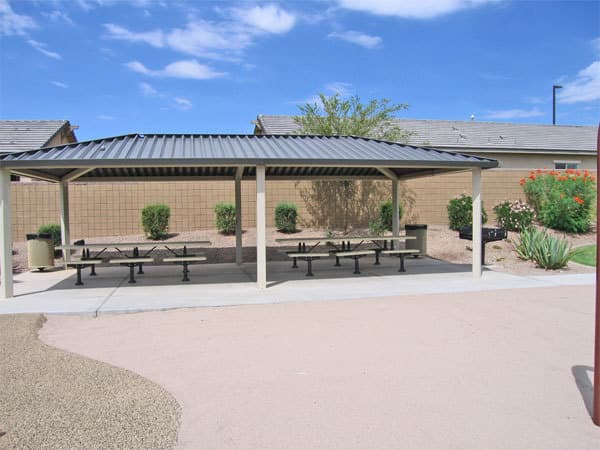 Chandler House: 965 E. RUNAWAY BAY PL
