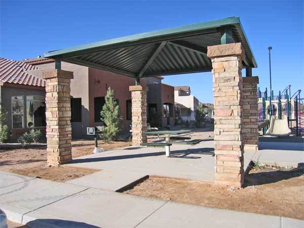 Chandler House: 2600 E SPRINGFIELD PL #39