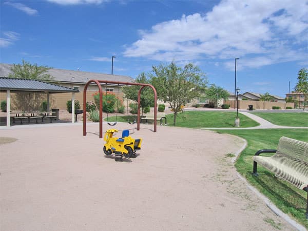 Chandler House: 965 E. RUNAWAY BAY PL