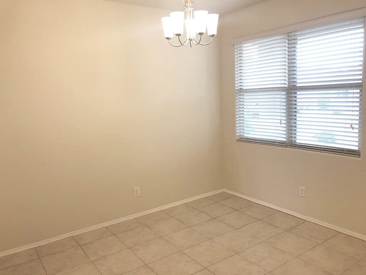 MARICOPA House: 17224 N. BALA DR