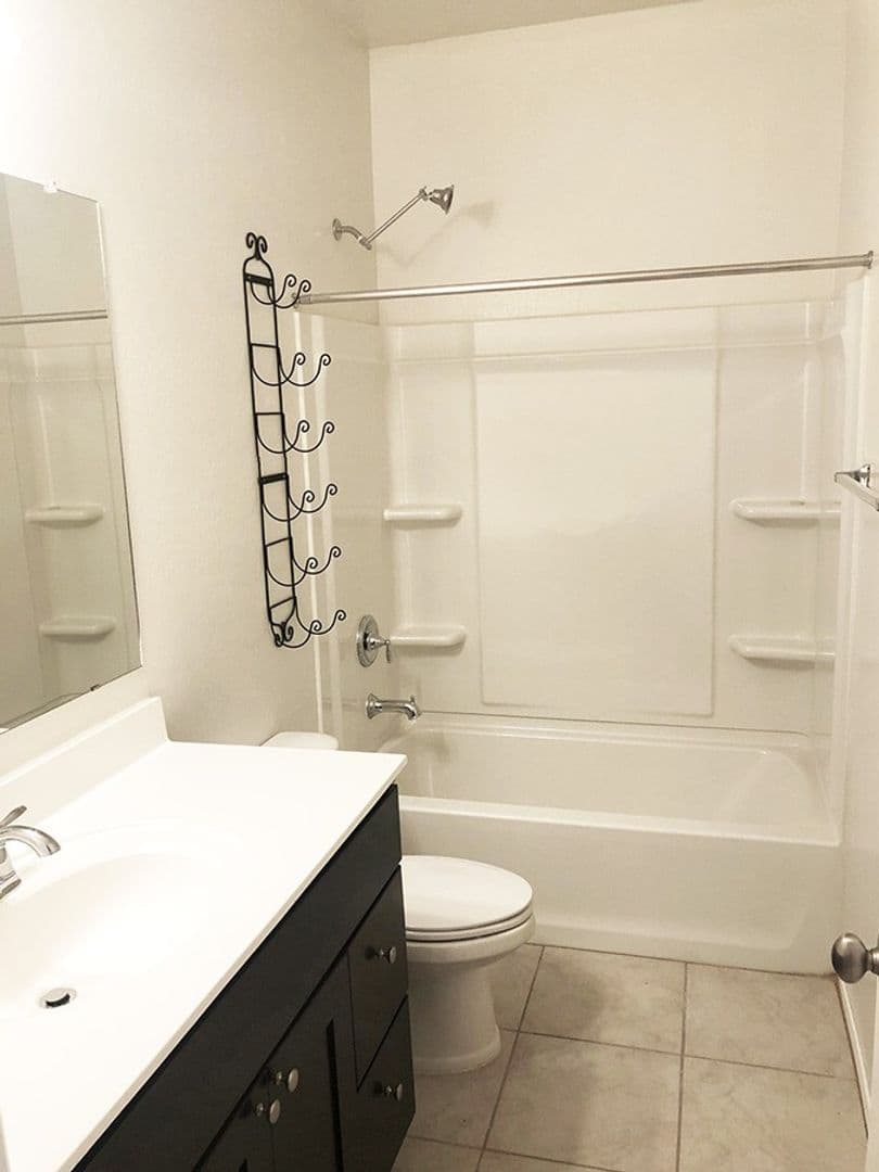 MARICOPA House: 17224 N. BALA DR