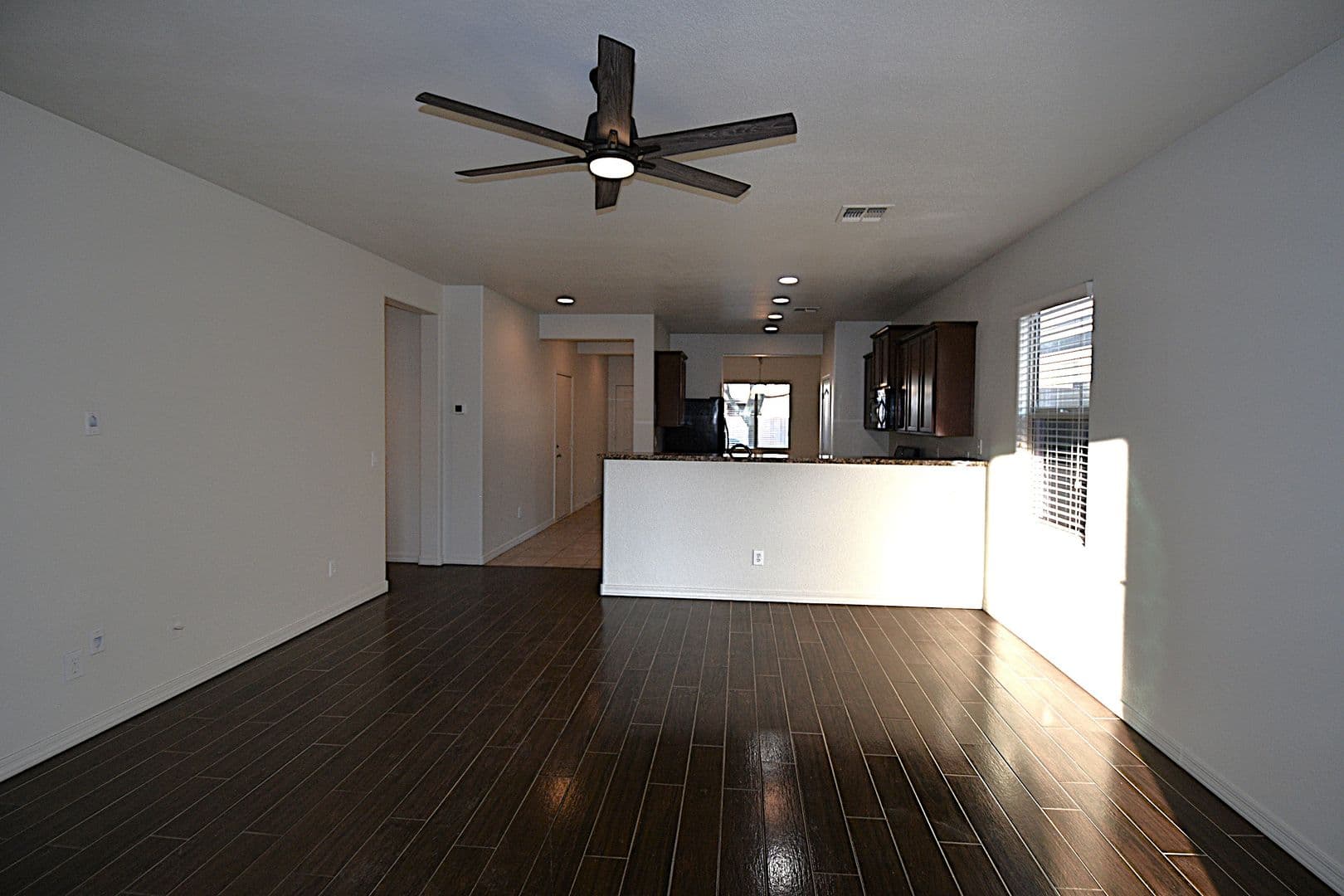 San Tan Valley House: 33050 N Falcon Trail