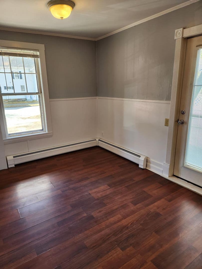 Bangor Apartment: 64 Grove Street