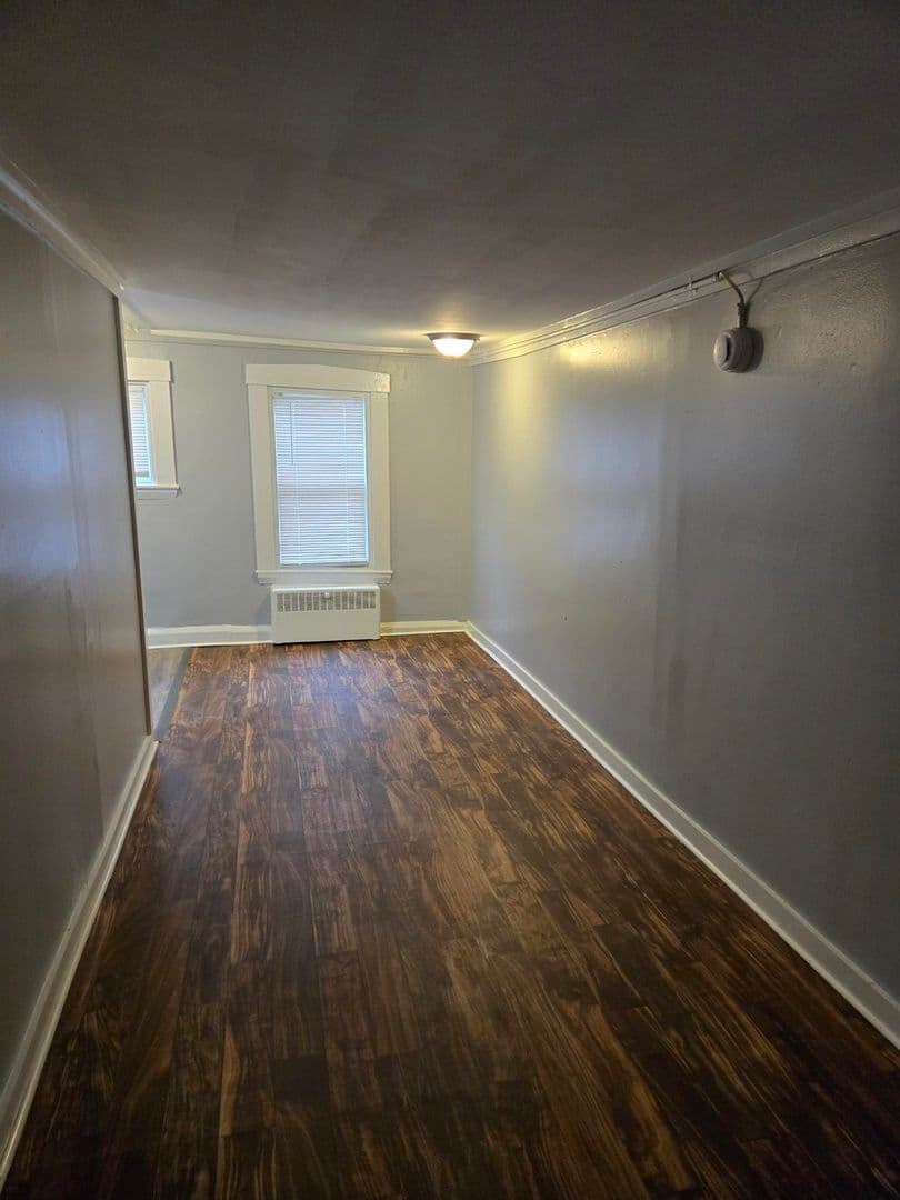 Bangor Apartment: 110 Essex Street