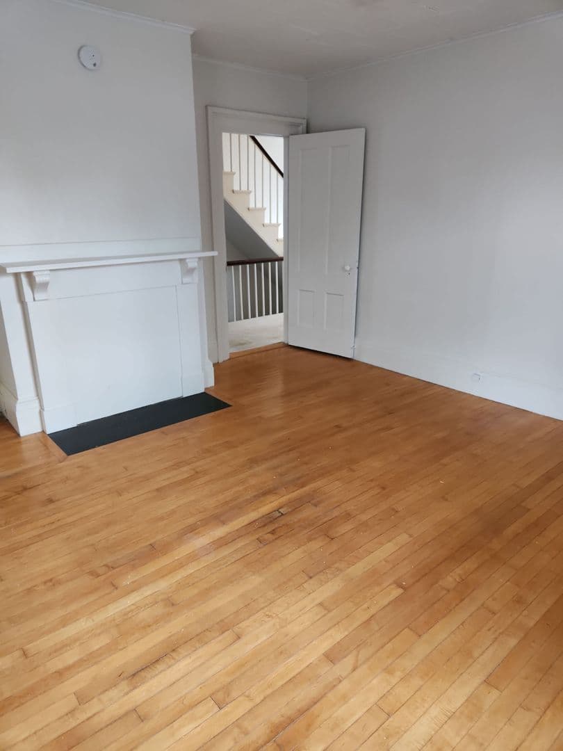 Bangor Apartment: 64 Grove Street