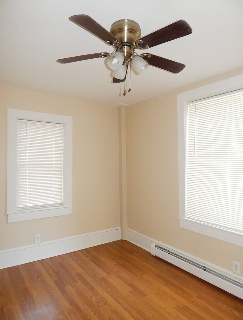 Bangor Apartment: 73 Somerset Street
