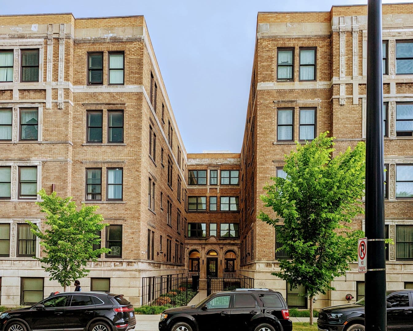Detroit Apartment: 680 Delaware