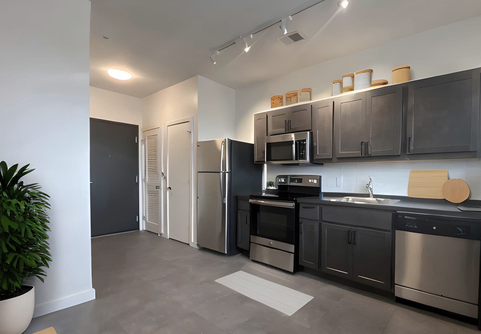 Indianapolis Apartment: 1140 Shelby Street