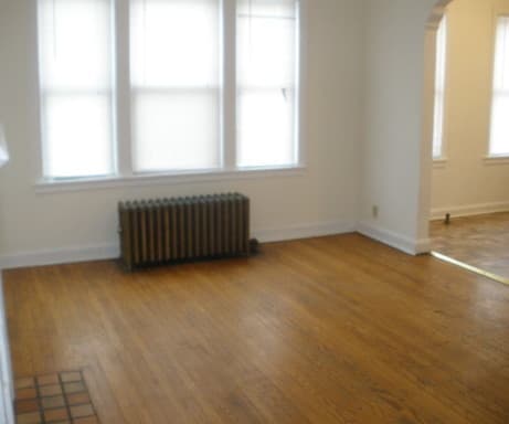 Cleveland Apartment: 2836 E 130th