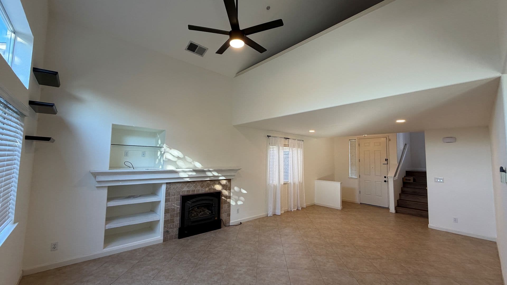 Rohnert Park House: 8037 Mason Dr.