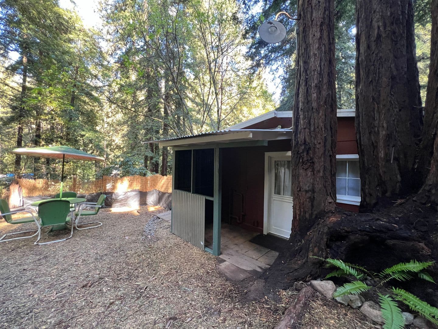 Rio Nido House: 14891 Rotunda Way