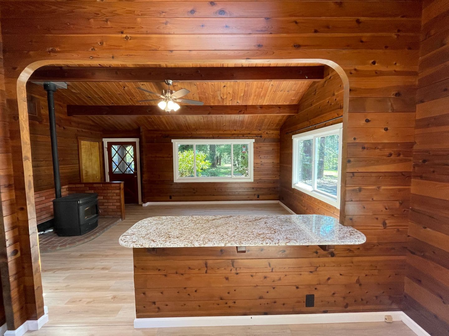 Sebastopol Apartment: 12640 Dupont Rd.