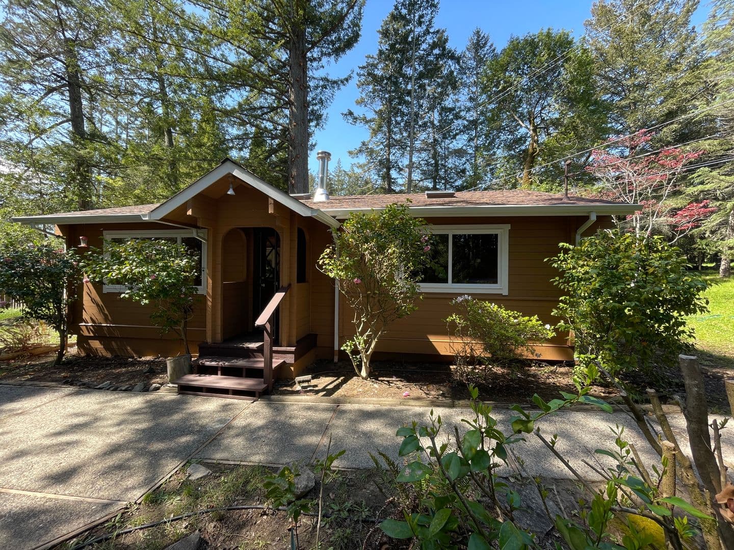 Sebastopol Apartment: 12640 Dupont Rd.