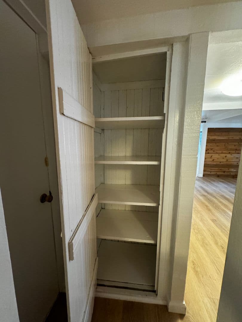 Guerneville Apartment: 14926 Canyon One Rd.