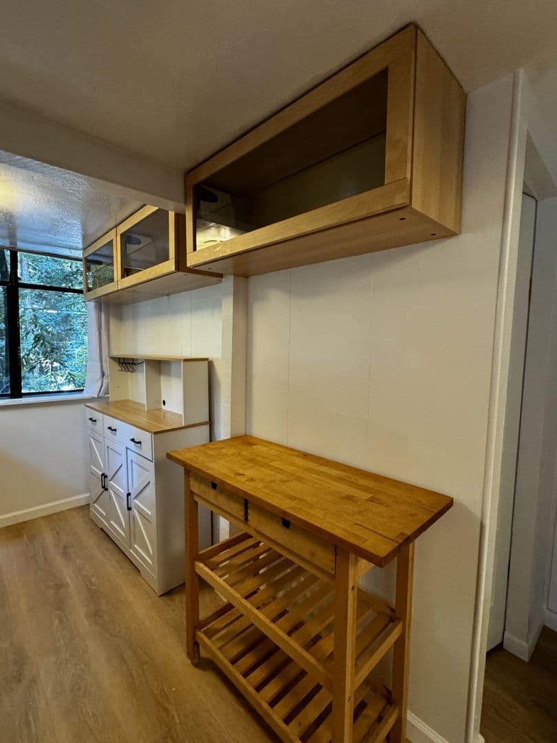 Guerneville Apartment: 14926 Canyon One Rd.