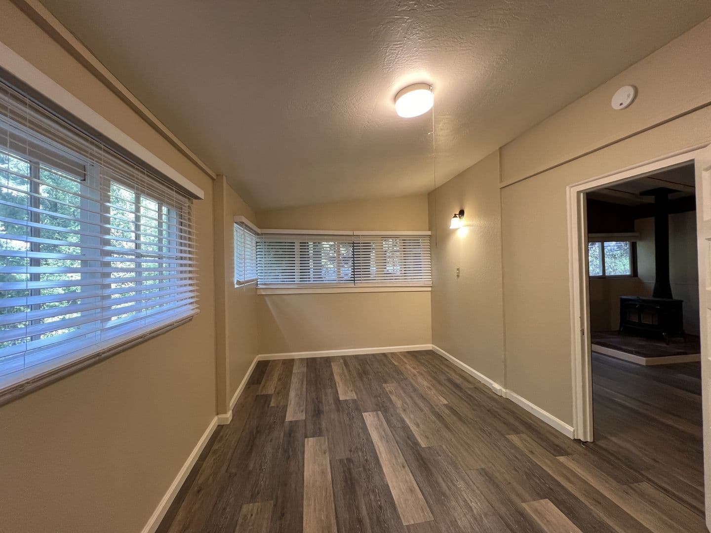 Rio Nido House: 14891 Rotunda Way
