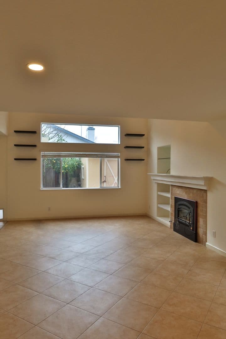 Rohnert Park House: 8037 Mason Dr.