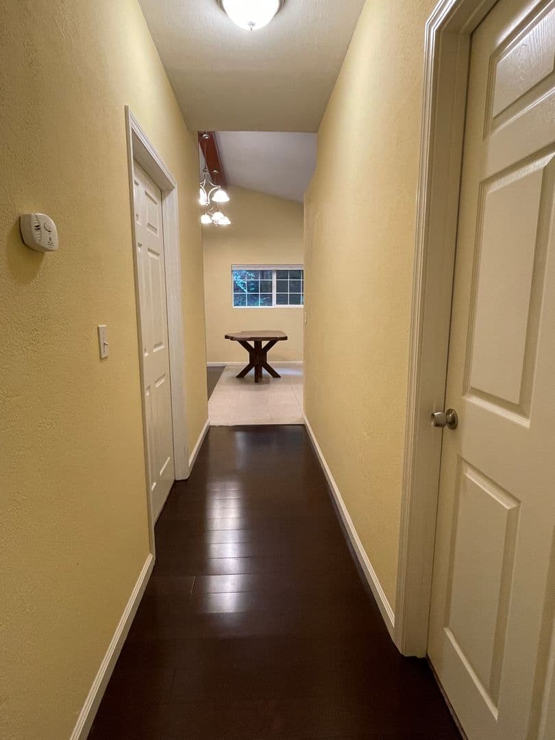 Guerneville Apartment: 14006 Fern Rd.