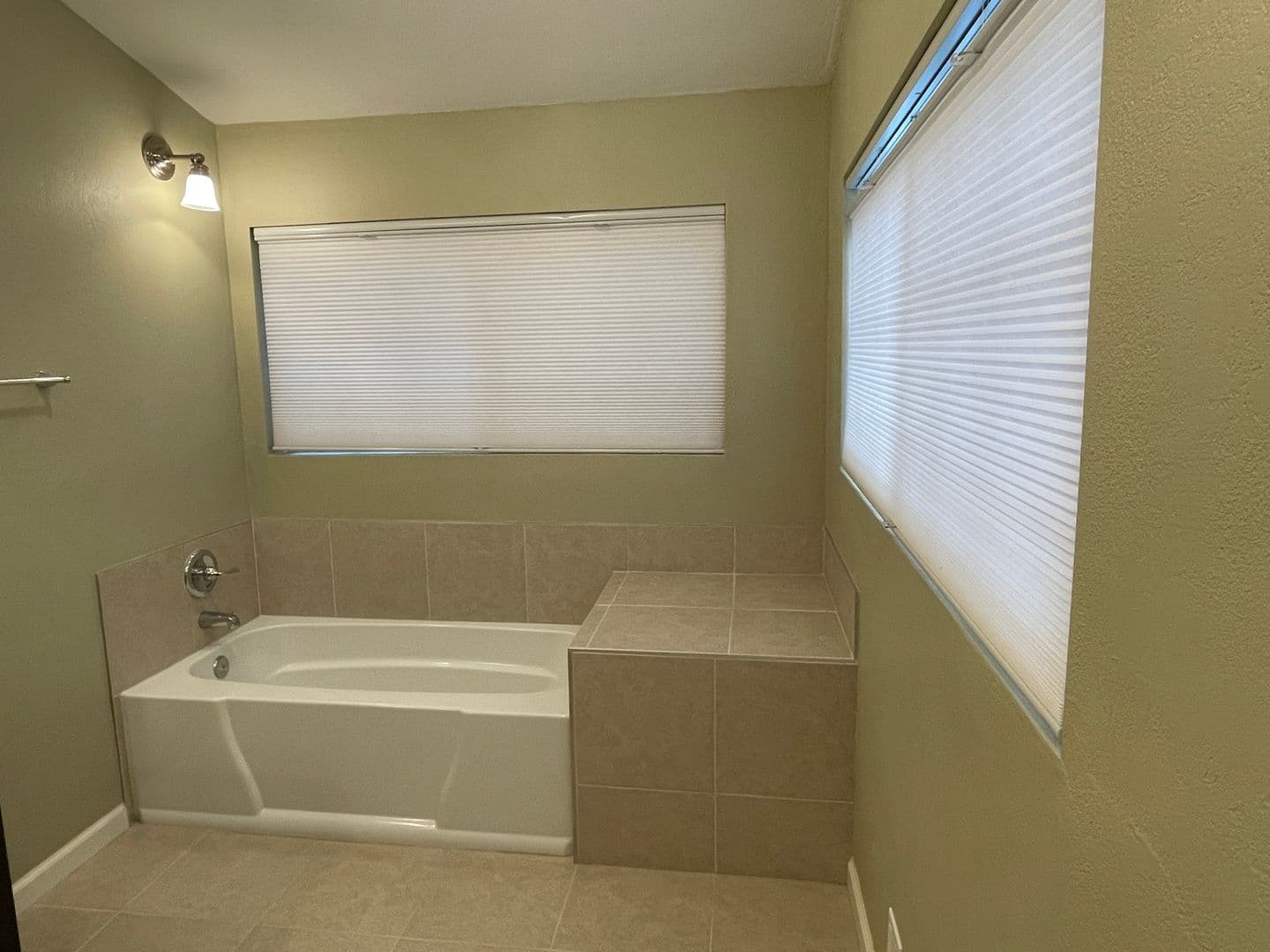 Guerneville Apartment: 14006 Fern Rd.