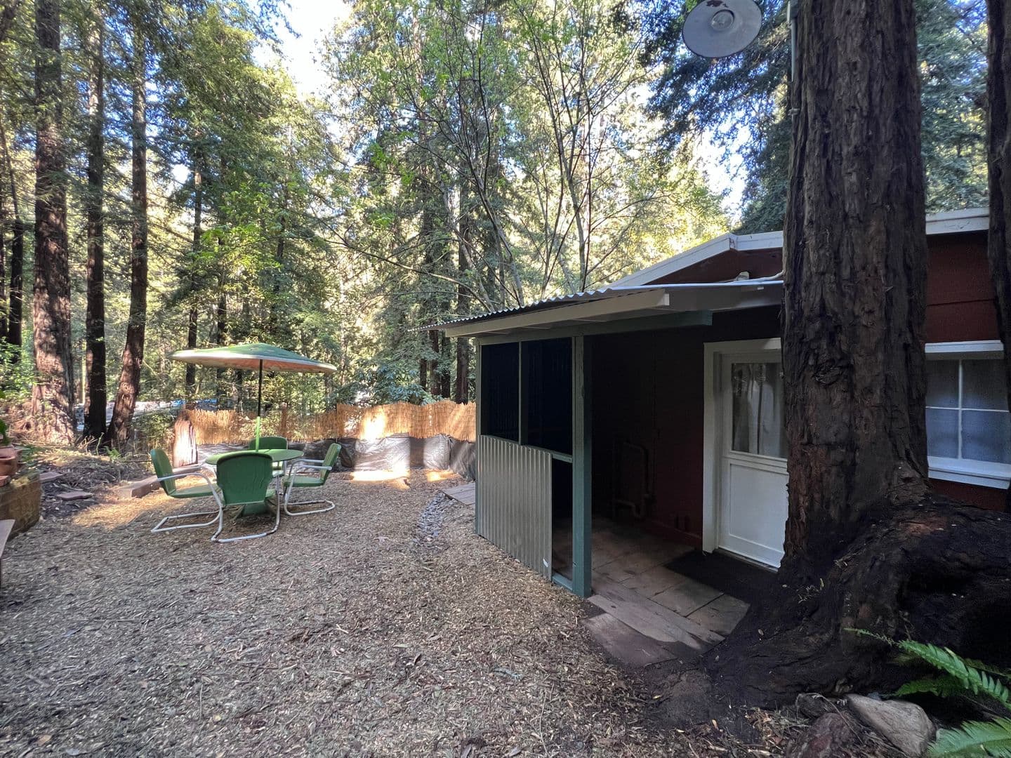 Rio Nido House: 14891 Rotunda Way