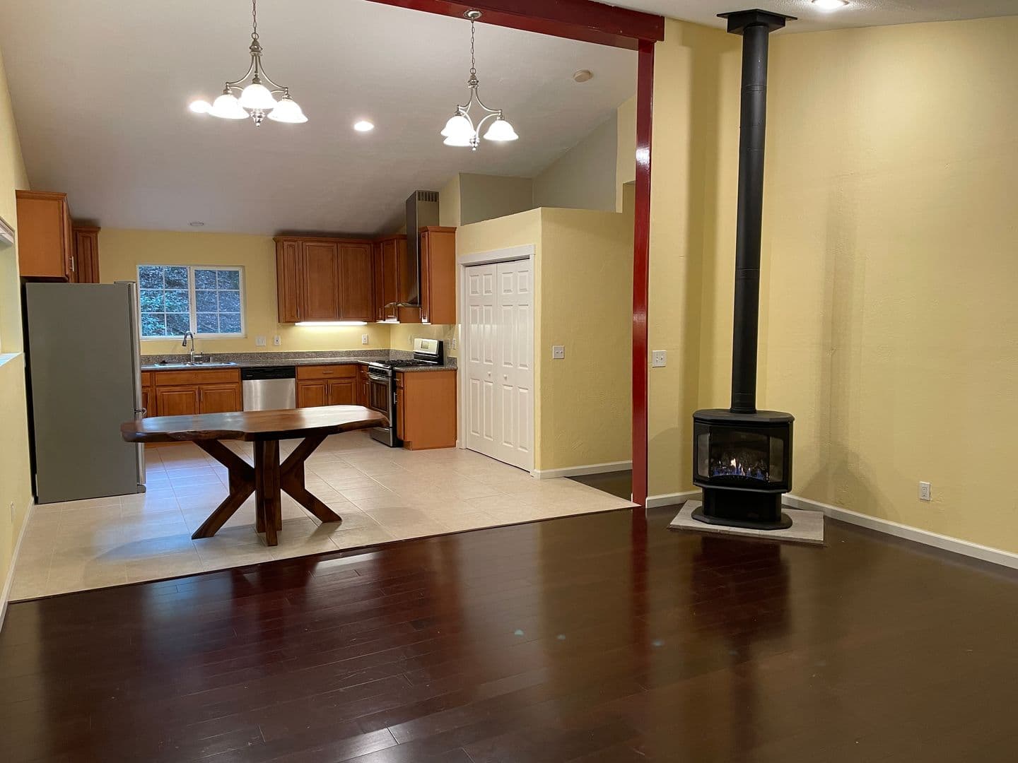 Guerneville Apartment: 14006 Fern Rd.