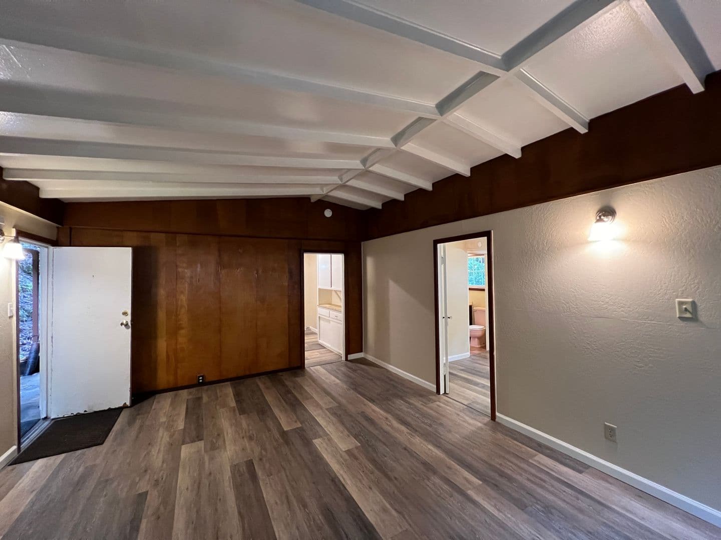Rio Nido House: 14891 Rotunda Way