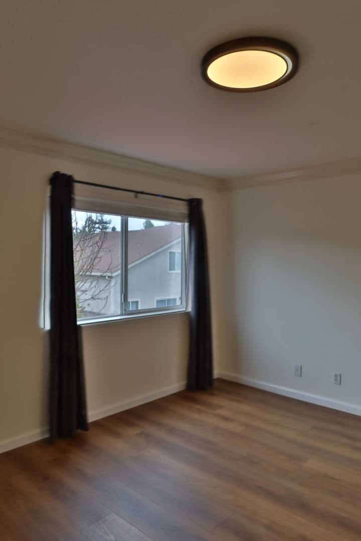 Rohnert Park House: 8037 Mason Dr.