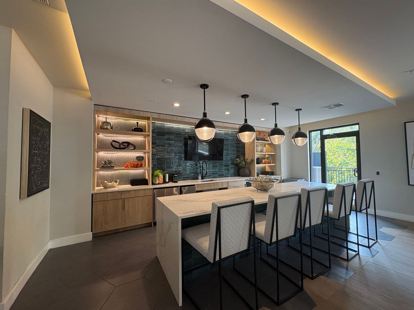 Somerville Apartment: 44 Veterans Memorial Drive E