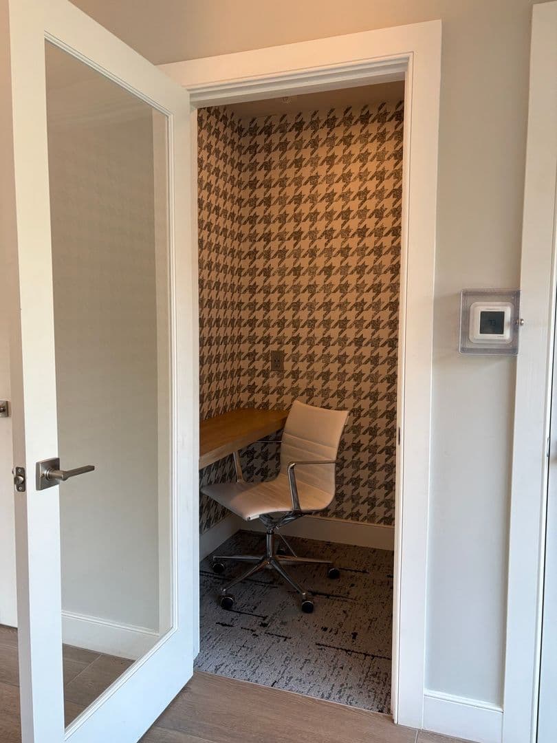 Somerville Apartment: 44 Veterans Memorial Drive E
