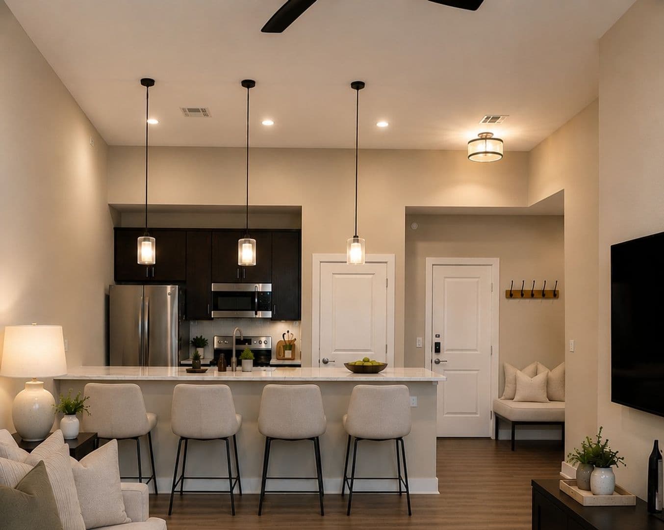 Somerville Apartment: 44 Veterans Memorial Drive E