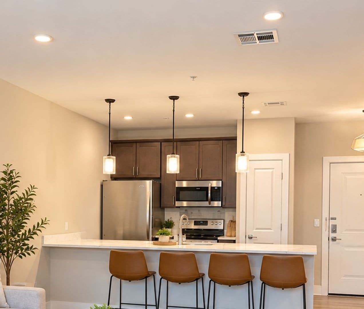 Somerville Apartment: 44 Veterans Memorial Drive E