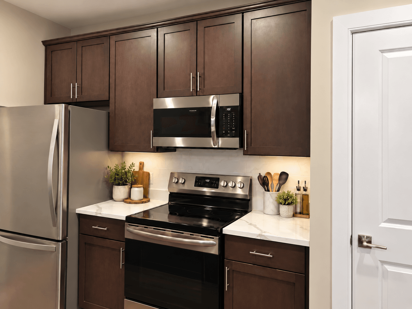 Somerville Apartment: 44 Veterans Memorial Drive E